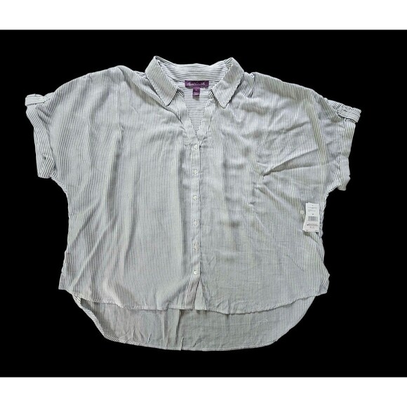 Gloria Vanderbilt Tops - Gloria Vanderbilt 3X Gray Striped Short Dolman Sleeve Button Up Top Blouse Boxy